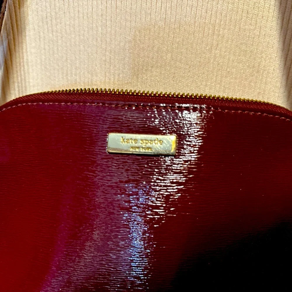kate spade Burgundy Saffiano Patent Leather Crossbody and Shoulder Bag ♠️